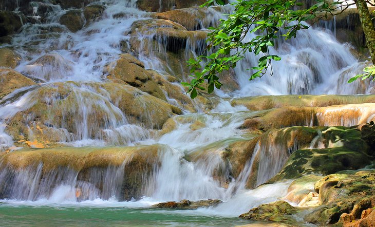 jamaica-ocho-rios-dunns-river-falls